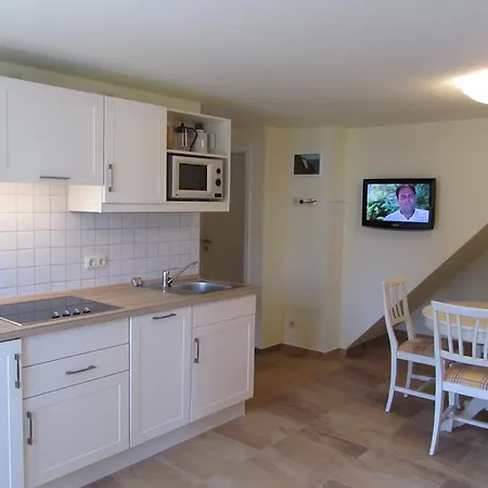 Apartmenthaus Hus Uebi By Rujana Binz Room photo