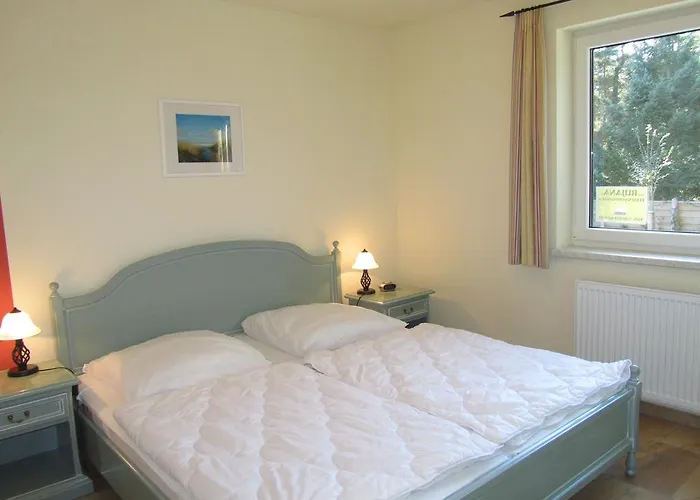 Apartmenthaus Hus Übi by Rujana
