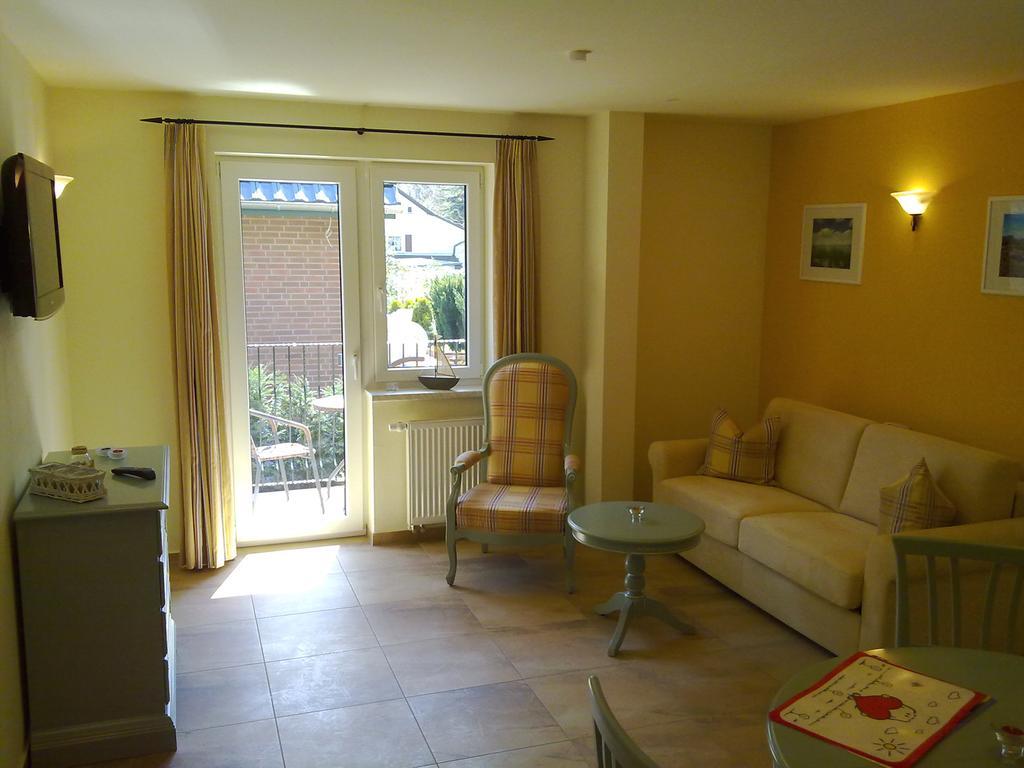 Apartmenthaus Hus Uebi By Rujana * Binz